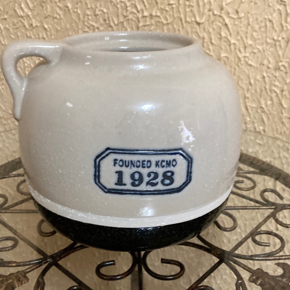 J C Rollie Pottery